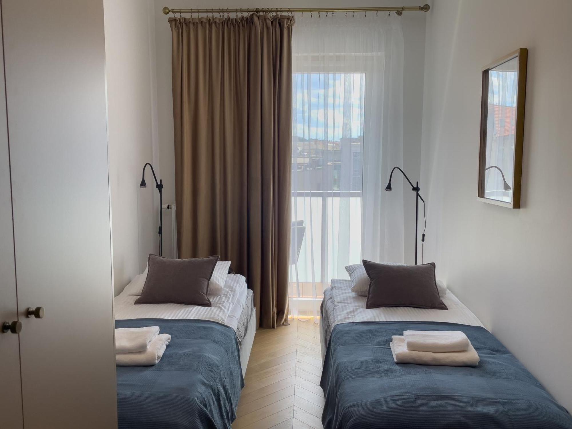 Apartment Urban Global Premium, 5th Floor No 03, Free Garage, Self Check-in, No Deposit Katowice