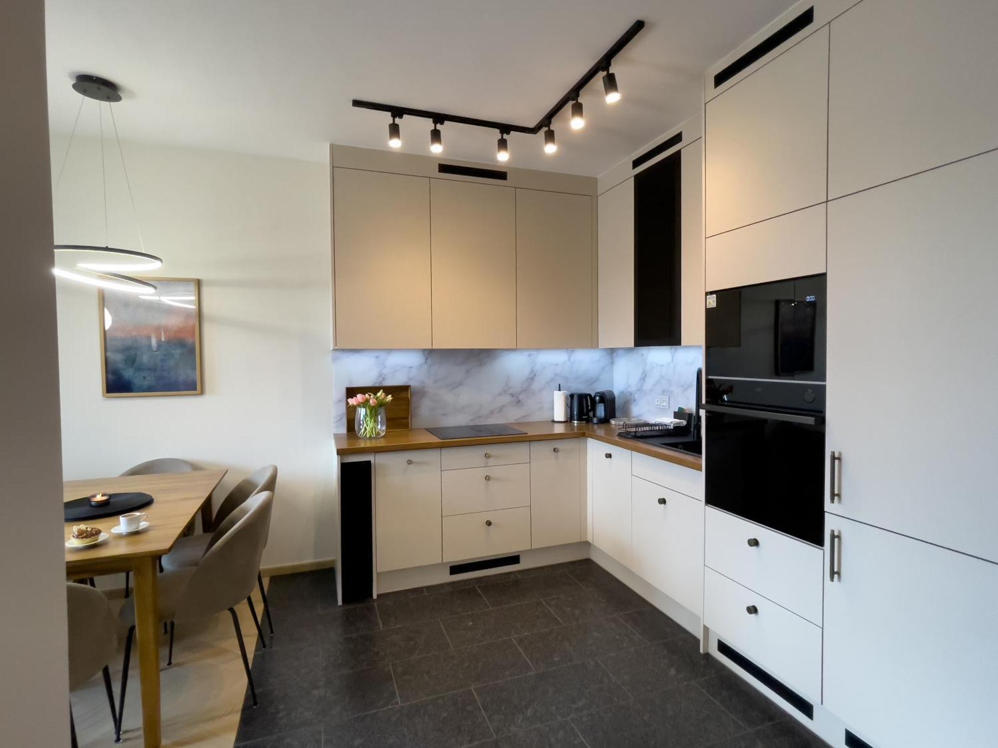 Apartment Urban Global Premium, 5th Floor No 03, Free Garage, Self Check-in, No Deposit