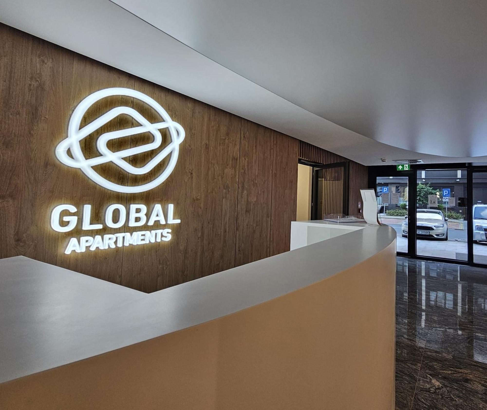 Urban Global Premium, 5th Floor No 03, Free Garage, Self Check-in, No Deposit Apartment *